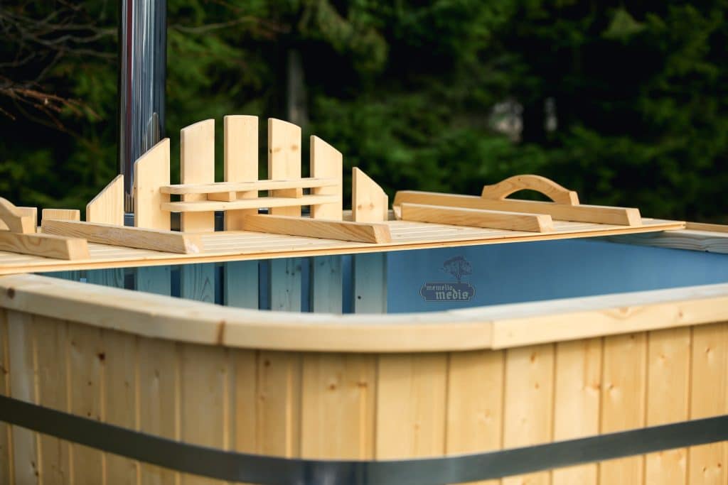 Polypropylene hot tub internal heater blue insert spruce wood 5