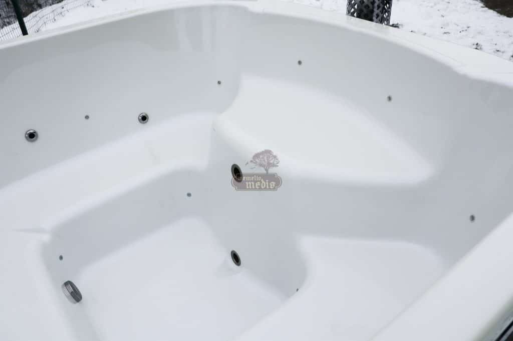 acrylic hot tub integrated heater rectangular 9